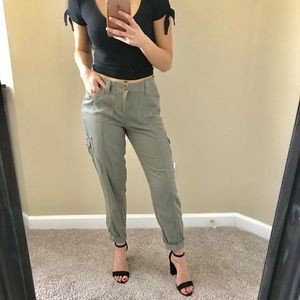 JOGGER PANTS